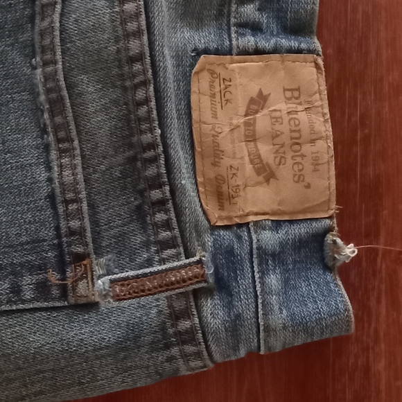 Salvageable Jeans - Picture 9 of 16